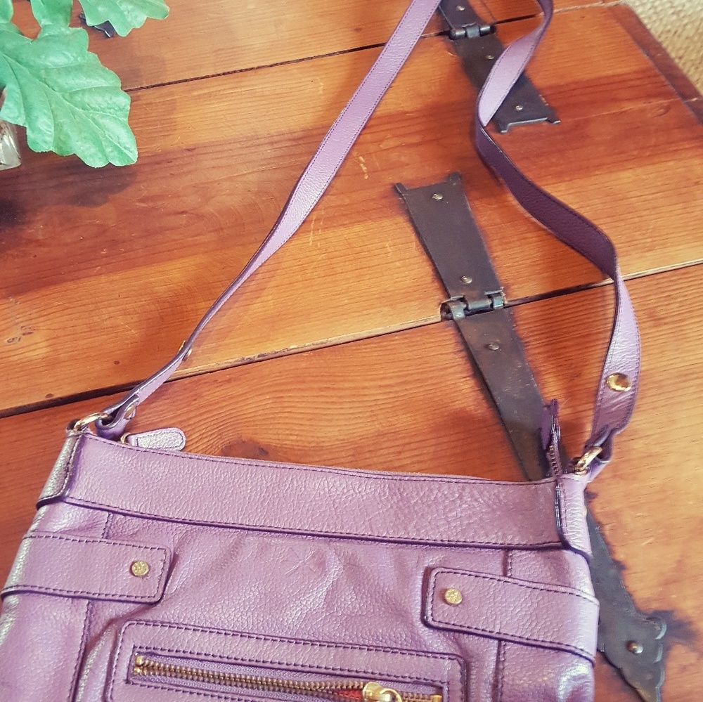 Handbag - Picture 2 of 7